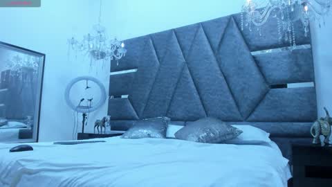 Janna online show from 03-02-26, 03:52