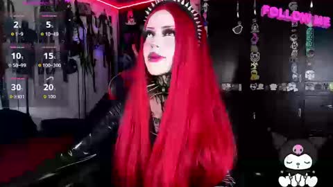 Snapshot of janna_ink chatting on 09-08-25, 10:31 online show from 09-08-25, 10:31