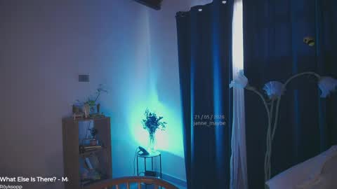   jmaybe e online show from 05-21-26, 02:35