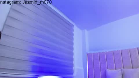 Jane online show from 05-13-26, 11:07