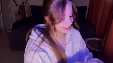 Janni online show from 10-24-25, 11:01