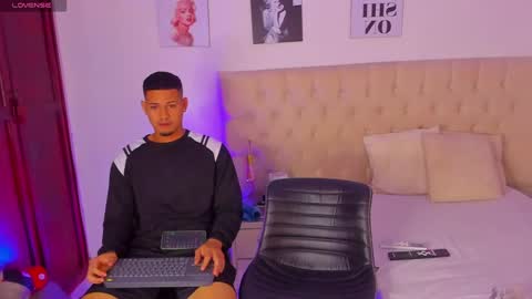 janomar01 online show from 02-15-25, 12:22