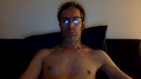 Snapshot of jario1981 chatting on 05-04-26, 05:03 Jario online show from 05-04-26, 05:03