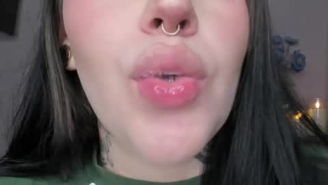 Snapshot of jas_miin chatting on 07-26-26, 03:04 Maria online show from 07-26-26, 03:04