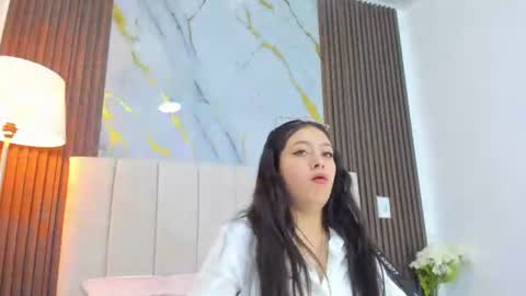 Jaslyn online show from 06-30-26, 01:12