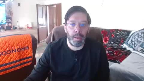 Snapshot of jasmarks2000 chatting on 03-19-26, 12:31 JasMarks online show from 03-19-26, 12:31