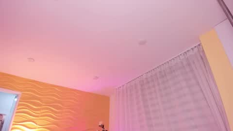 Jasmin Evans online show from 02-18-25, 11:30