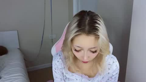 Jasmine online show from 03-16-26, 07:18