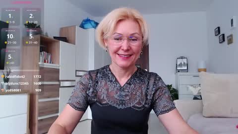 Jasmin room for people 40 online show from 01-13-26, 11:37
