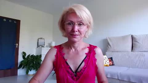 Jasmin room for people 40 online show from 07-30-26, 06:12
