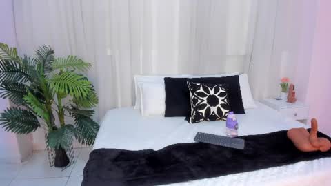      online show from 07-04-26, 05:19
