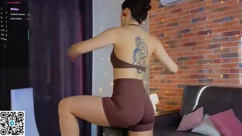 Chloe online show from 12-16-25, 06:29