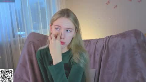 Chloe online show from 02-17-26, 07:05