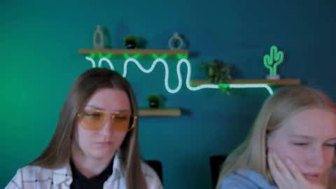 Snapshot of jasmine_fly chatting on 11-04-25, 09:41 jasmine_fly online show from 11-04-25, 09:41