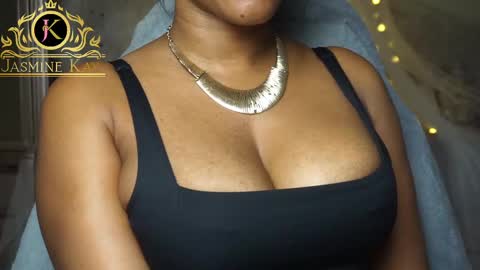 Snapshot of jasminekay chatting on 09-25-25, 02:48 JasmineKay online show from 09-25-25, 02:48