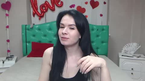 Snapshot of jasminekouch chatting on 04-23-26, 05:37 JasmineKouch online show from 04-23-26, 05:37