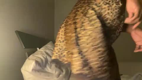 jasminesun12 online show from 09-10-25, 05:40