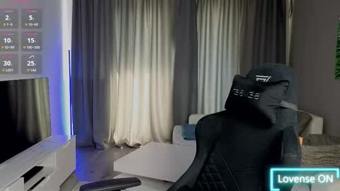 FOR CUSTOM VIDEOS DM    online show from 02-19-26, 07:48