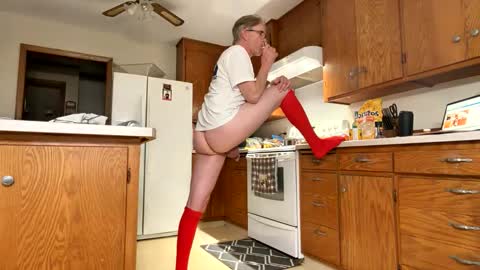 Eric2900 online show from 02-16-26, 05:58