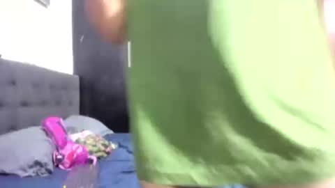 Snapshot of jasonmartiinez chatting on 02-22-25, 06:50 online show from 02-22-25, 06:50