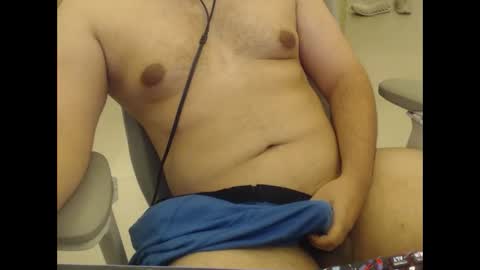 Snapshot of jasonmilkerx chatting on 02-28-26, 05:47 jasonmilkerx online show from 02-28-26, 05:47