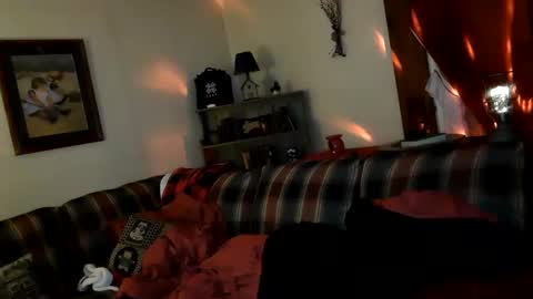 Snapshot of jasonreloaded694u chatting on 12-25-24, 12:05 Jason online show from 12-25-24, 12:05