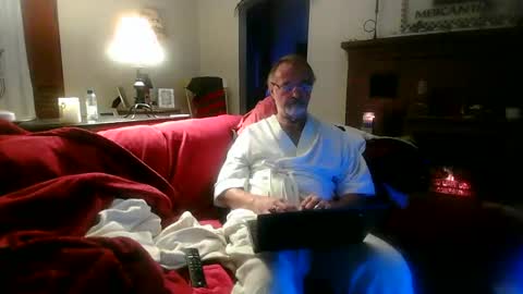 Jason online show from 10-31-25, 08:04