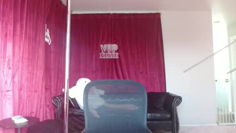 Snapshot of jasonsweets chatting on 12-24-24, 04:30 Jason Sweets online show from 12-24-24, 04:30