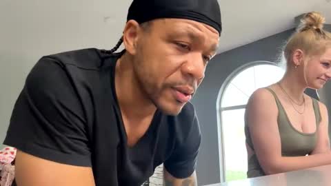 Jason Sweets online show from 03-22-26, 01:20