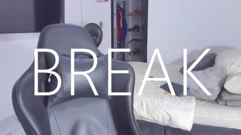 JBrooksXx online show from 01-20-25, 12:04