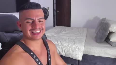 JBrooksXx online show from 01-25-25, 02:04