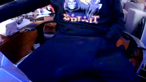 jasperh98 online show from 10-30-25, 12:17