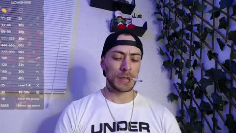 Snapshot of jasson_king01 chatting on 12-07-24, 05:37 JKing online show from 12-07-24, 05:37