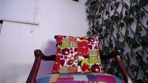 Snapshot of jasson_king01 chatting on 12-28-24, 04:41 JKing online show from 12-28-24, 04:41