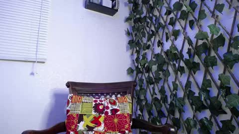Snapshot of jasson_king01 chatting on 01-06-25, 01:20 JKing online show from 01-06-25, 01:20