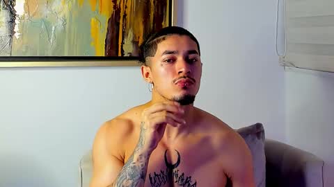 Lil Dark online show from 11-23-25, 03:39