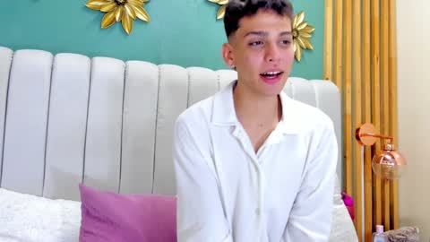 Snapshot of jasson_smit chatting on 12-07-24, 01:51 J A S S O N online show from 12-07-24, 01:51