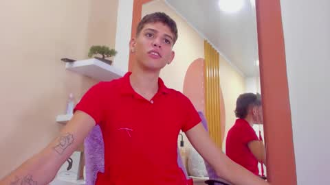 Snapshot of jasson_smit chatting on 12-12-24, 01:06 J A S S O N online show from 12-12-24, 01:06