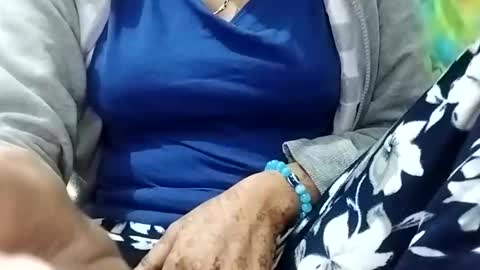 jasspreettt online show from 12-18-24, 10:19