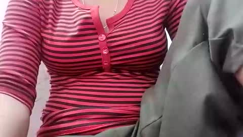 jasspreettt online show from 05-19-26, 01:56
