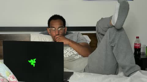 Snapshot of jav1eranisao chatting on 03-26-26, 03:23 Jorge online show from 03-26-26, 03:23