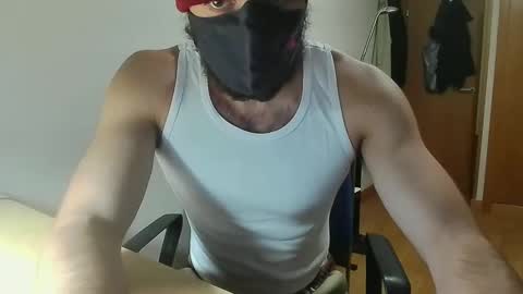 javichu337 online show from 04-07-26, 09:37