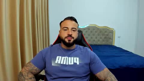 Snapshot of javicute4u chatting on 11-14-25, 09:57 Javi online show from 11-14-25, 09:57