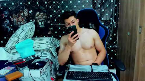 Javier online show from 02-23-26, 06:22