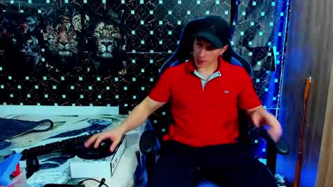 Javier online show from 05-26-26, 04:41