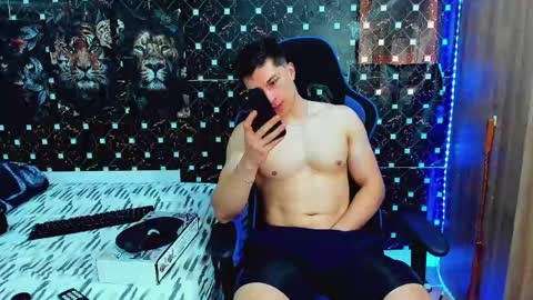 Javier online show from 06-04-26, 06:25