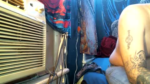 jaxxx666 online show from 03-11-25, 04:43