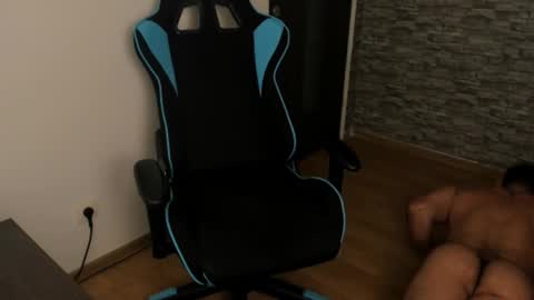 JaxonHunk online show from 10-12-25, 09:25