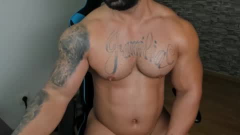 JaxonHunk online show from 10-29-25, 02:25