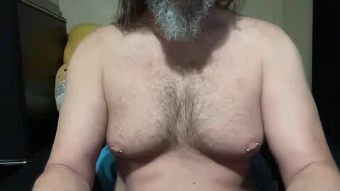 Snapshot of jaxsontuber chatting on 10-15-25, 10:59 Jaxson online show from 10-15-25, 10:59